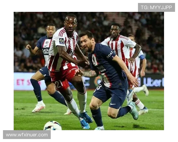 大巴黎与红星激战回顾精彩瞬间与关键时刻分析