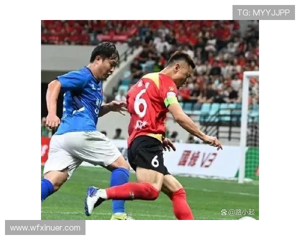 张强足球生涯回顾与展望：从绿茵场到人生哲学的对话