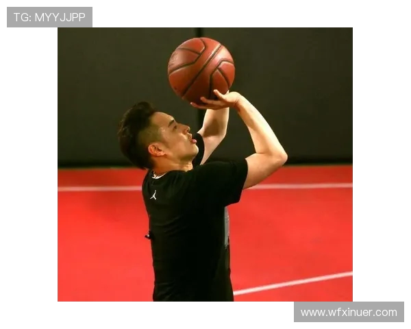 李丽篮球生涯回顾与展望：从热爱到职业的心路历程